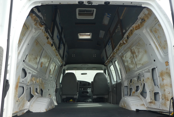 2006 Ford E-350 Extended High Top Diesel Cargo Van - Inside Cargo View 1