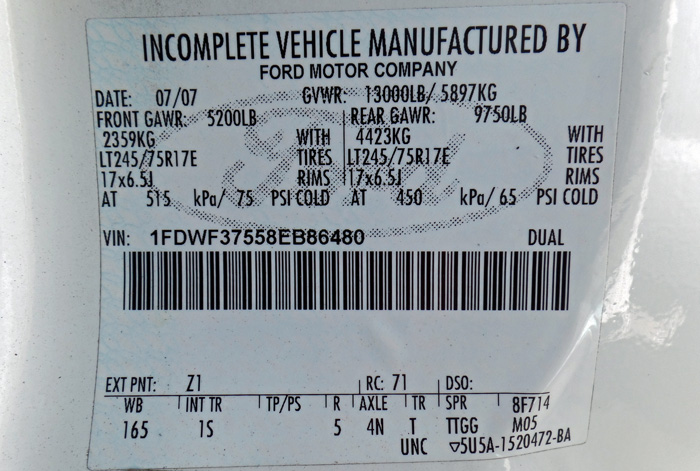 2008 Ford F-350 Super Duty XL 4 x 4 Cab & Cassis - Federal Label