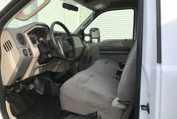 2008 Ford F-450 XL Service/Utility Truck  - Inside - Driver Side