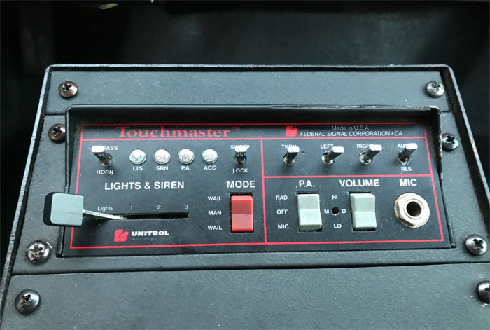 2002 Ford F-550 Brush/Rescue Truck - Touchmaster Light Controller - Closeup