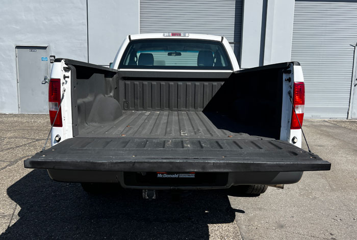 2005 Ford F-150 - Rear View 1