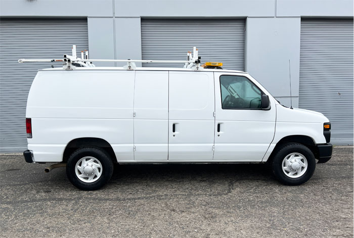 2008 Ford E-250 Cargo Van w/ 40K - Passenger Side