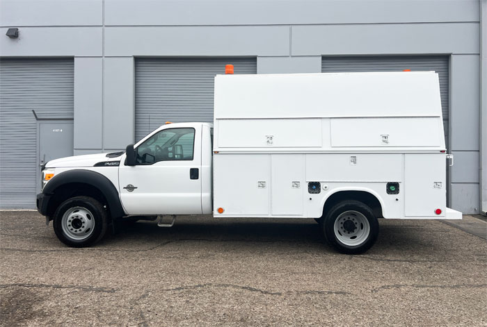 2012 Ford F-450 Utility -  Driver