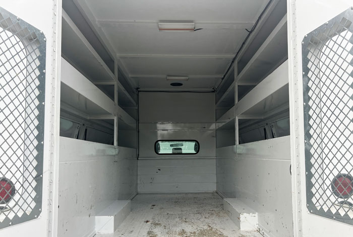 2012 Ford F-450 Utility - Rear Cargo - Center