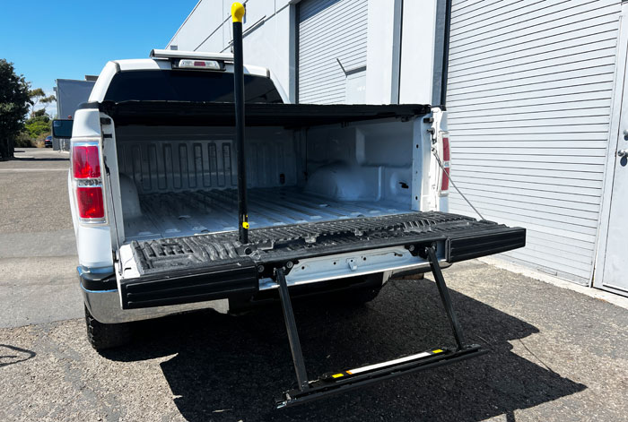 2014 Ford F-150 - Tailgate Step