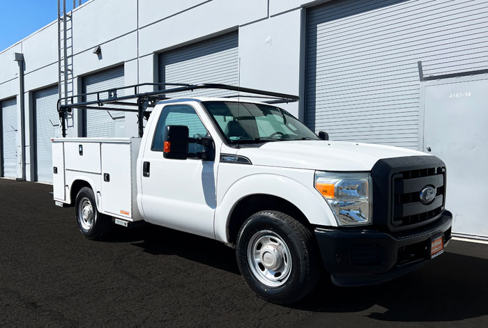 2015 Ford F-250 Utility w/ 23k mi. 