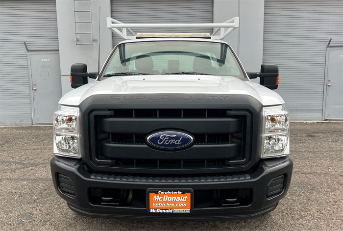 2015 Ford F-350 Utility - Front View