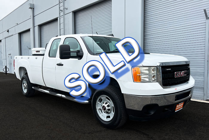 2012 GMC Sierra 2500HD  Extended Cab Pickup w/ Only 58K
